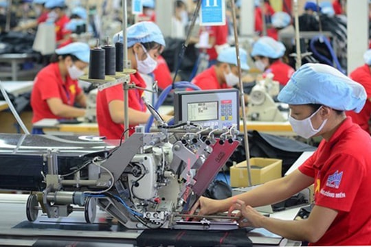 Standard Chartered dự báo GDP của Việt Nam sẽ đạt 6,7% năm 2022